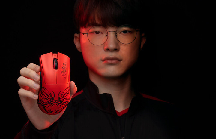 其中一位外 其中一位外