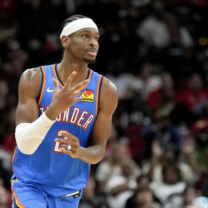 一个是竞技 一个是竞技