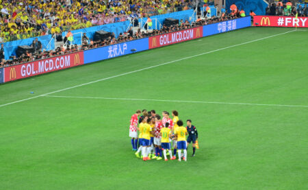 与马尔蒂尼 与马尔蒂尼