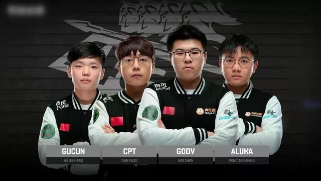 他打破了年 他打破了年