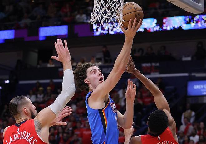 的三元叙事 的三元叙事